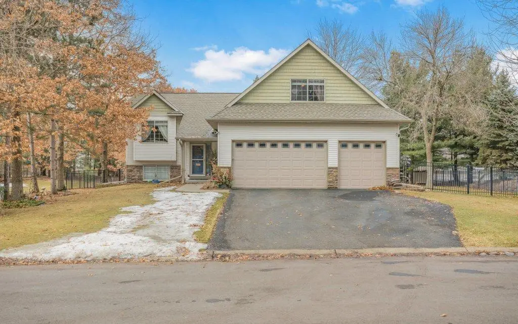 4062 Sunset Terrace N, Brooklyn Park, MN 55443 - #1