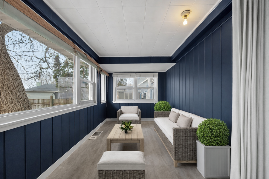 1504 Almond Avenue, Saint Paul, MN 55108 - #3