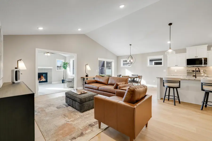 233X2 Woodbine Street Nw, Saint Francis, MN 55070 - #2