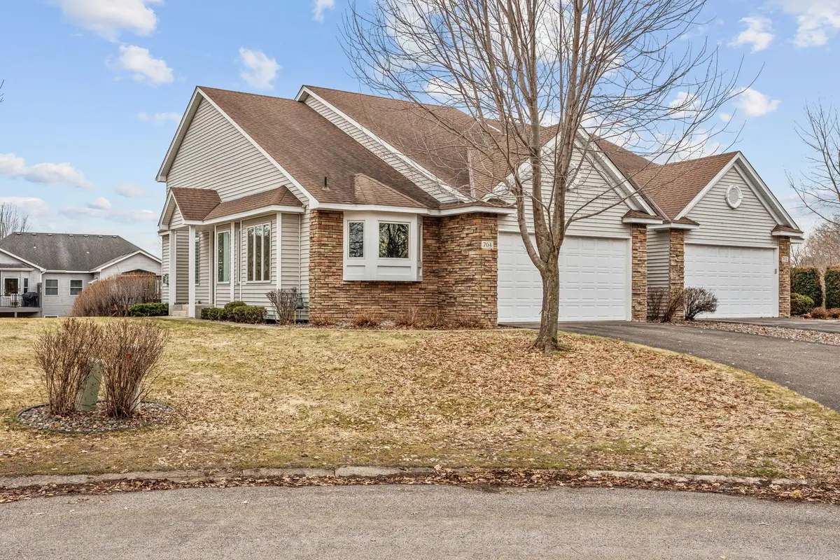 704 Crescent Curve, White Bear Lake, MN 55127 - #1