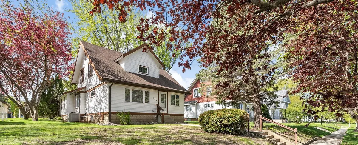 615 7th Street, Kenyon, MN 55946 - #1