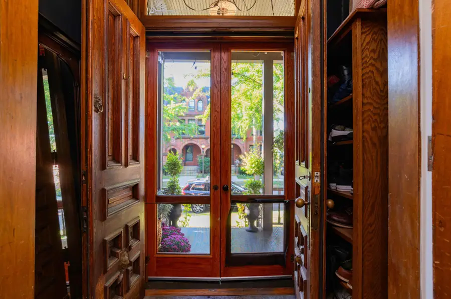 297 Laurel Avenue, Saint Paul, MN 55102 - #3