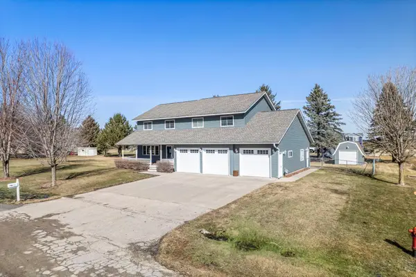 216 3rd Place, Claremont, MN 55924