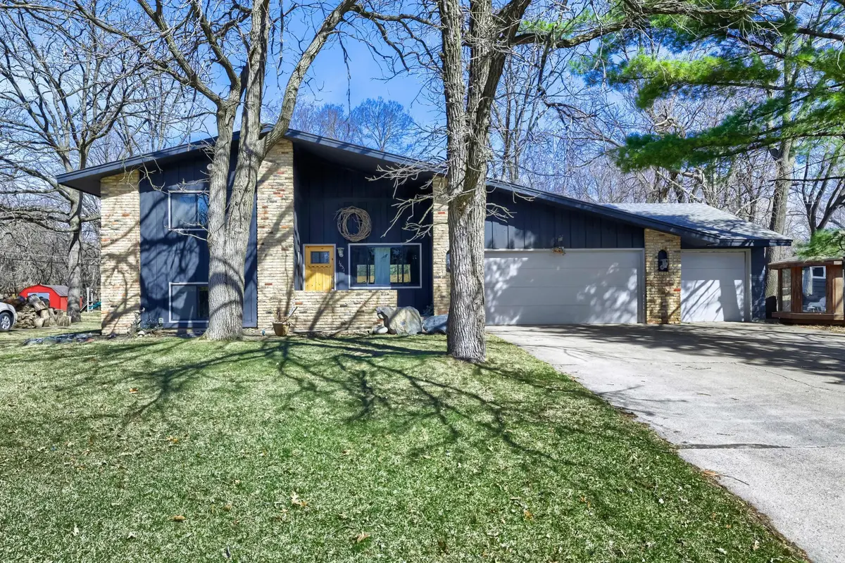 1651 99th Avenue Nw, Coon Rapids, MN 55433 - #1