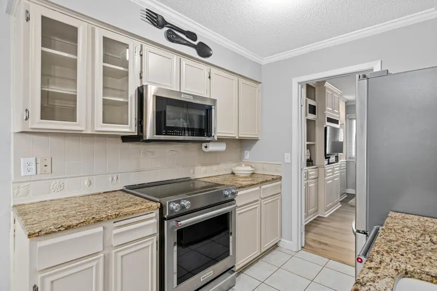 7093 146th Street W, Apple Valley, MN 55124 - #2