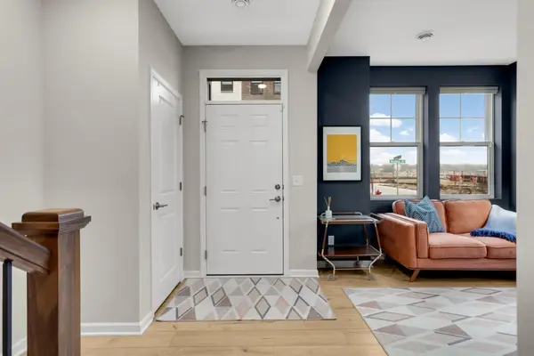 905 Woodlawn Avenue #G, Saint Paul, MN 55116