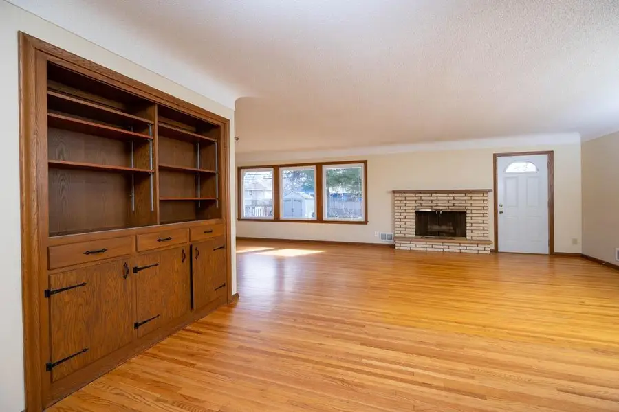 1040 Lincoln Terrace, Columbia Heights, MN 55421 - #3