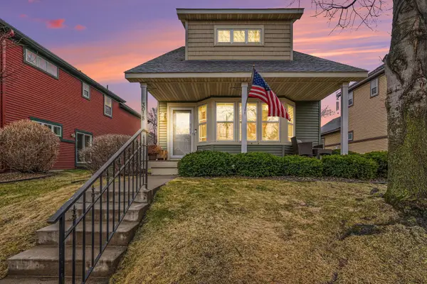 3018 Hazelwood Street, Maplewood, MN 55109