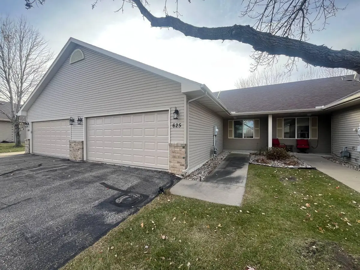 625 Meadow Lane, Norwood Young America, MN 55397 - #1