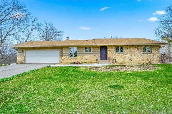 171 Rice Creek Terrace Ne, Fridley, MN 55432