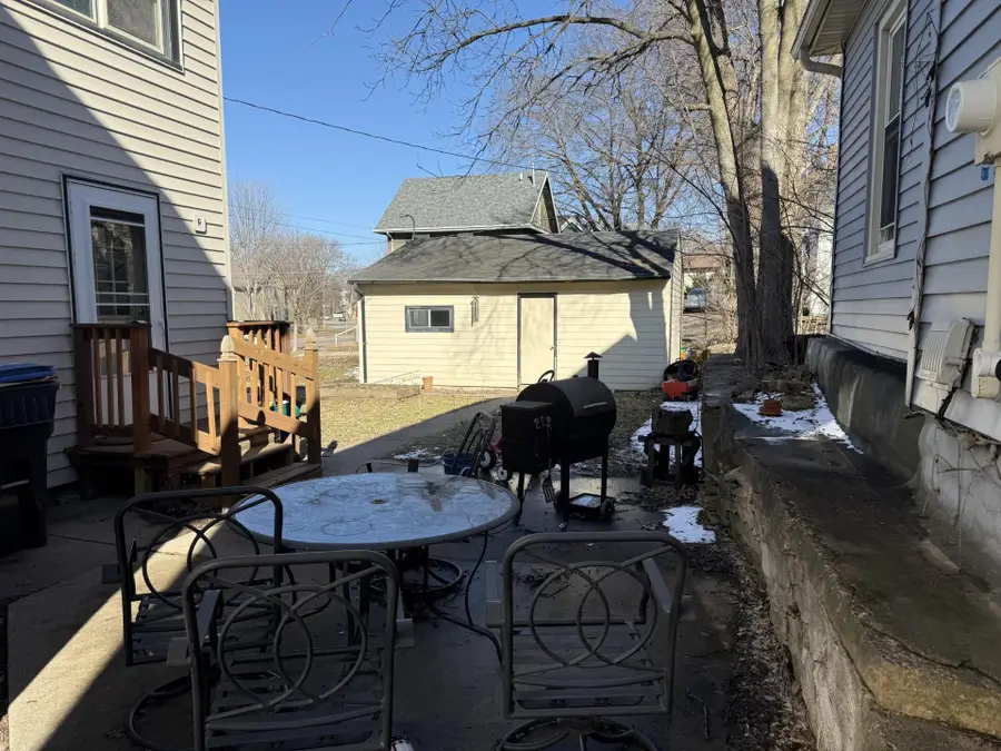 305 Carroll Street, Mankato, MN 56001 - #3