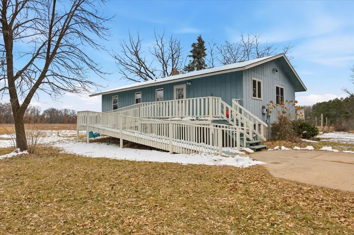 25431 Larch Street Nw, Isanti, MN 55040 - #1