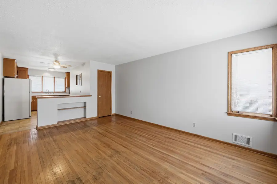 401 46th Avenue Ne, Columbia Heights, MN 55421 - #3