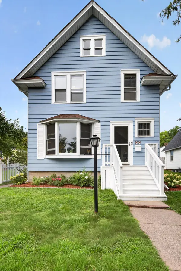 1033 Armstrong Avenue, Saint Paul, MN 55102