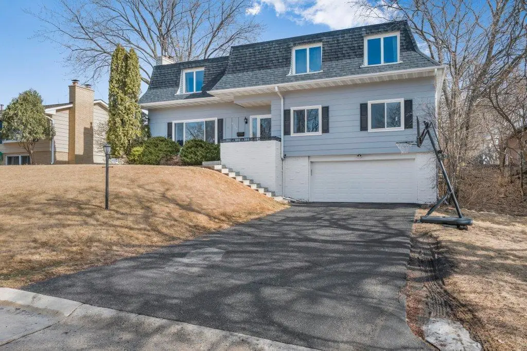 6329 Halifax Avenue S, Edina, MN 55424 - #1