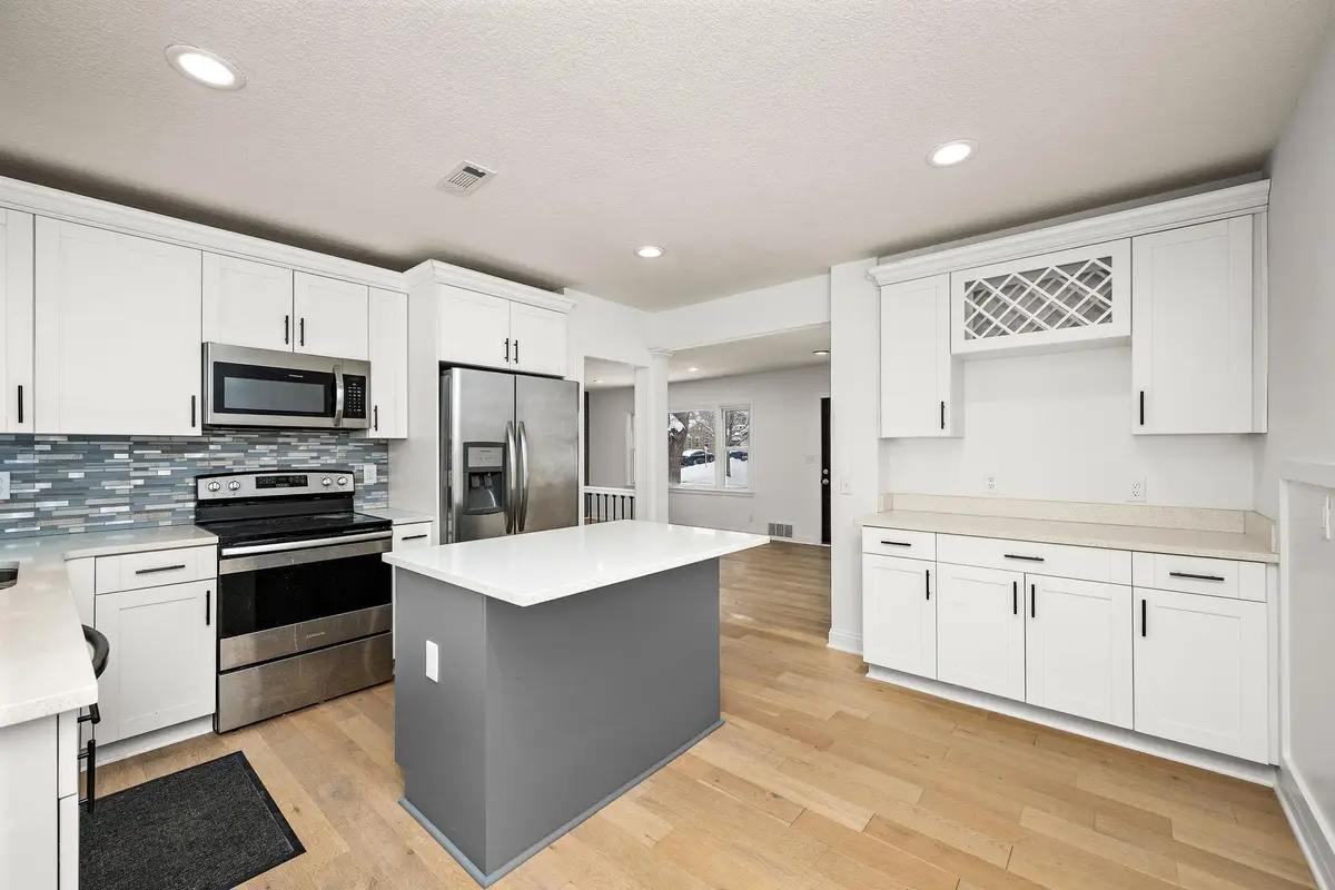 1756 Saunders Avenue, Saint Paul, MN 55116 - #1