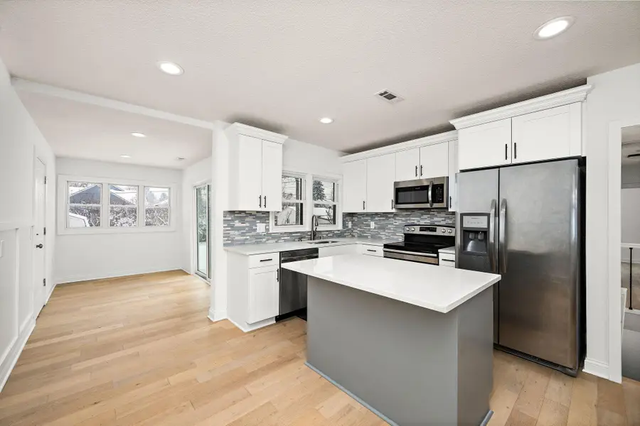 1756 Saunders Avenue, Saint Paul, MN 55116 - #2