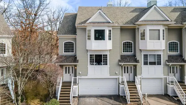 729 Fairfield Circle, Hopkins, MN 55305