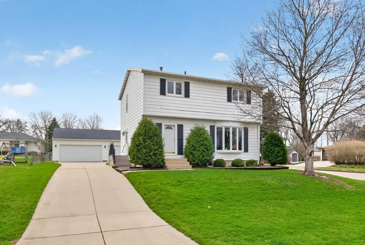 3917 16th Avenue Nw, Rochester, MN 55901 - #1