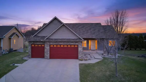 1020 Provence Lane, Belle Plaine, MN 56011