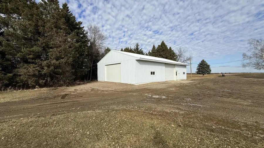 2065 90th Avenue Sw, Montevideo, MN 56265 - #3