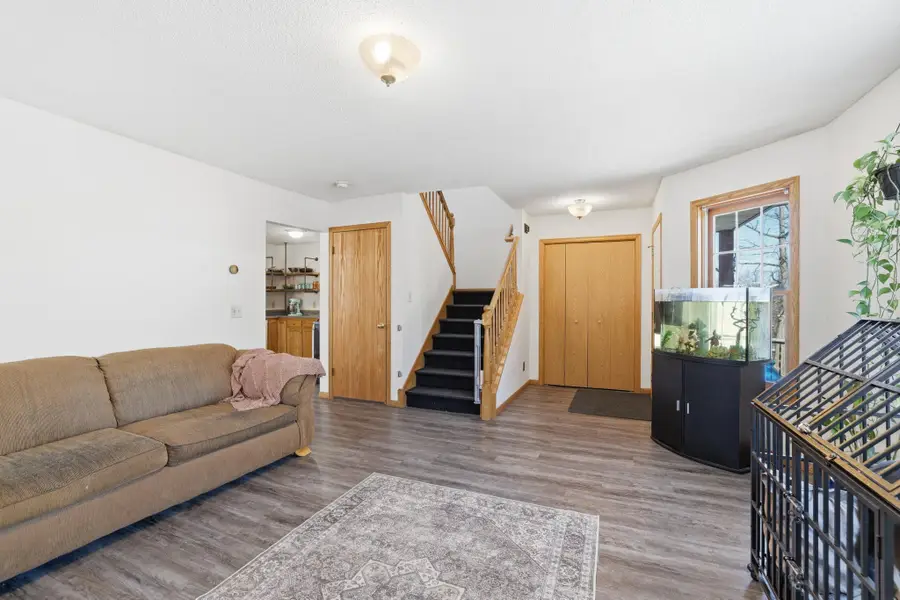 657 Oakdale Avenue, Saint Paul, MN 55107 - #3