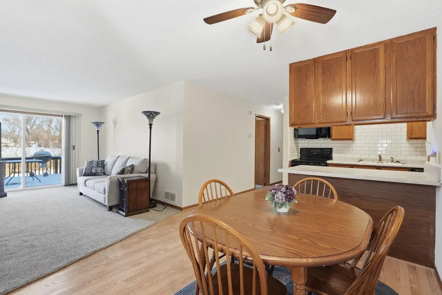 789 Parkside Drive #789G, Vadnais Heights, MN 55127 - #3