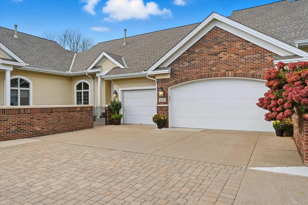 16737 49th Place N, Plymouth, MN 55446 - #1