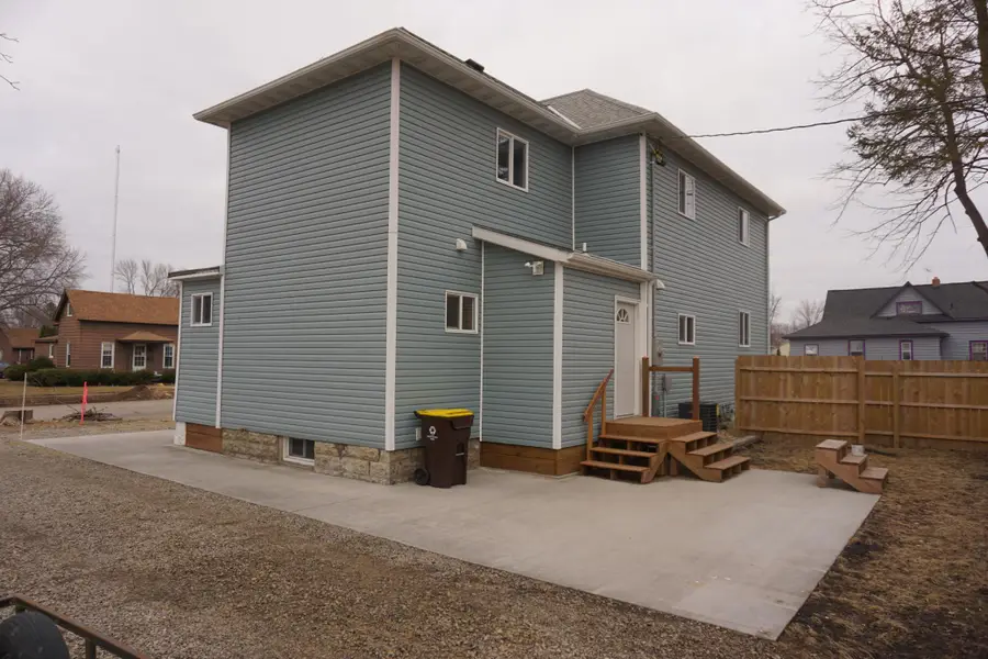 90 5th Avenue Nw, Wells, MN 56097 - #3