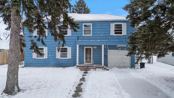 1215 5th Avenue S, Moorhead, MN 56560