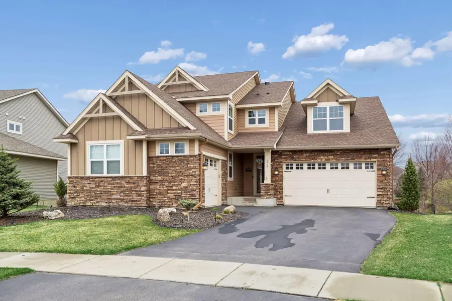 3319 Ridgestone Way, Woodbury, MN 55129 - #2