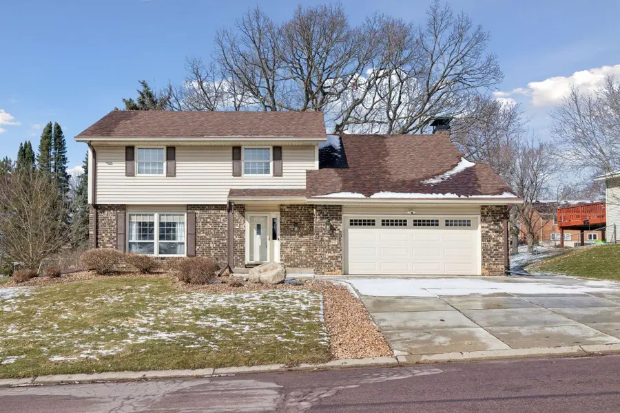 12925 Eveleth Avenue, Apple Valley, MN 55124 - #2