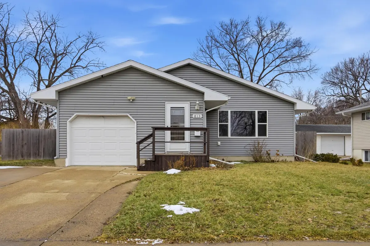 813 17th Street S, Fargo, ND 58103 - #1