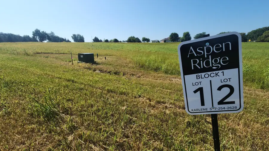 L1B1 Miller Place Nw, Rochester, MN 55901 - #2