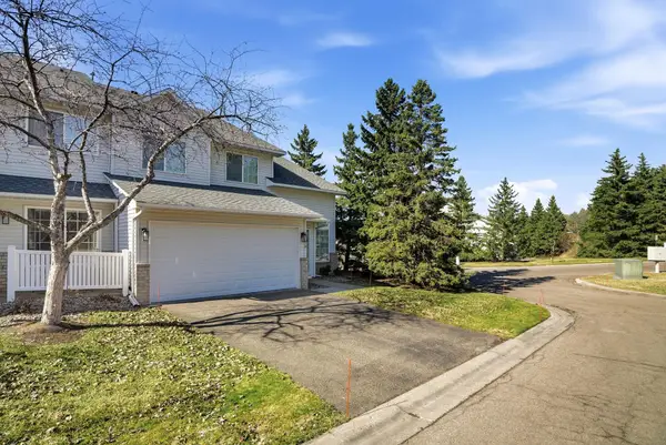 8731 Quarry Ridge Lane #F, Woodbury, MN 55125
