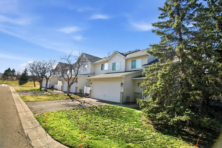 8731 Quarry Ridge Lane #F, Woodbury, MN 55125 - #2