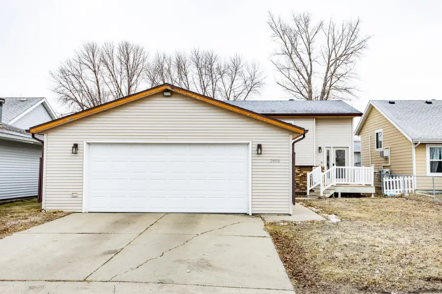 2008 5th Avenue E, West Fargo, ND 58078 - #2