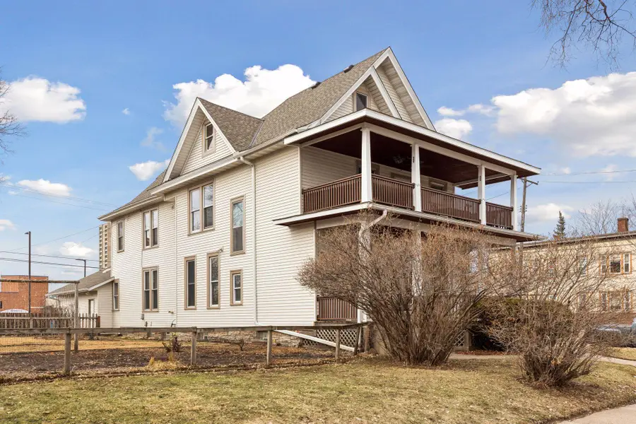 3200 1st Avenue S, Minneapolis, MN 55408 - #3