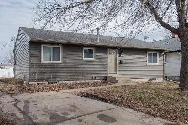 45 Center Street, West Fargo, ND 58078