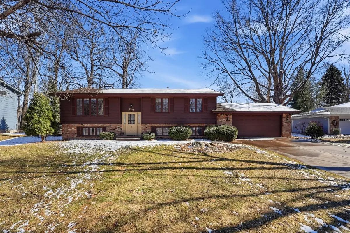 1306 Woods Circle, Buffalo, MN 55313 - #1