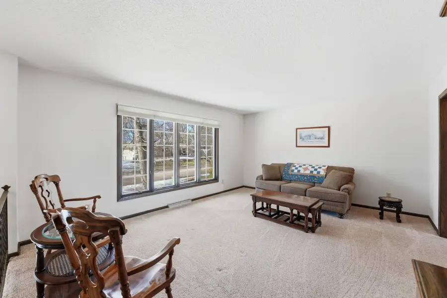 1306 Woods Circle, Buffalo, MN 55313 - #3