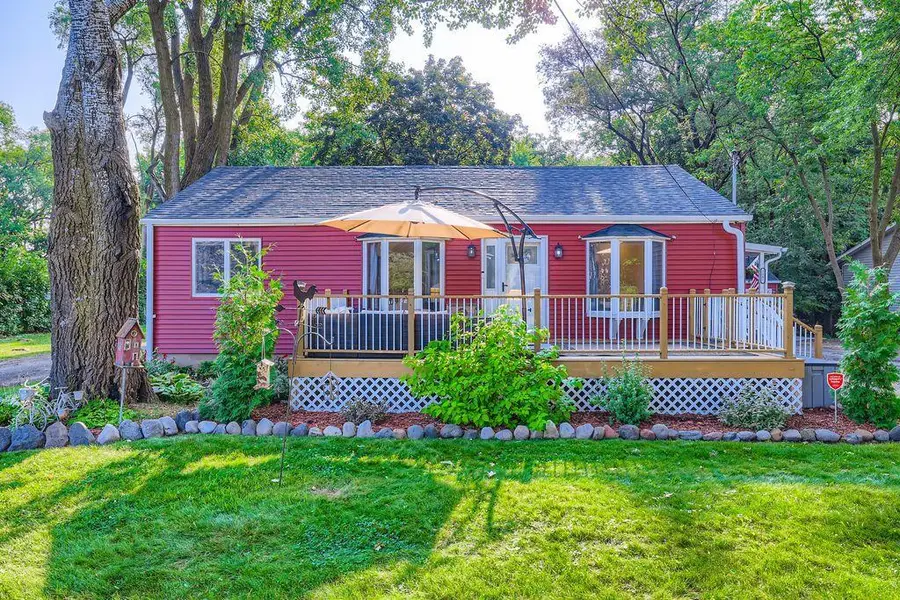 1387 Hadley Avenue N, Oakdale, MN 55128 - #2