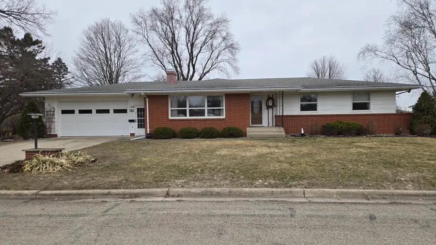 102 Thill Drive E, Rose Creek, MN 55970 - #2