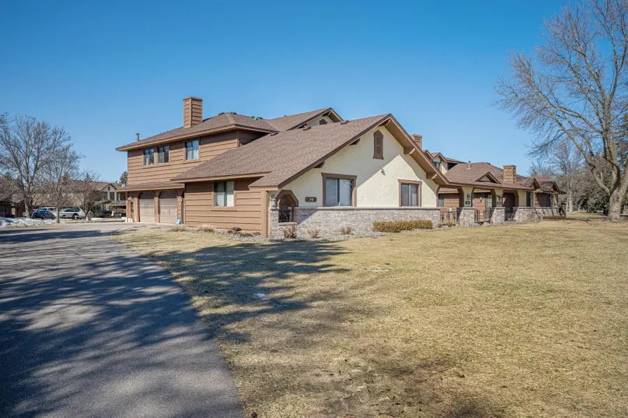 3 125th Lane Nw, Coon Rapids, MN 55448 - #2
