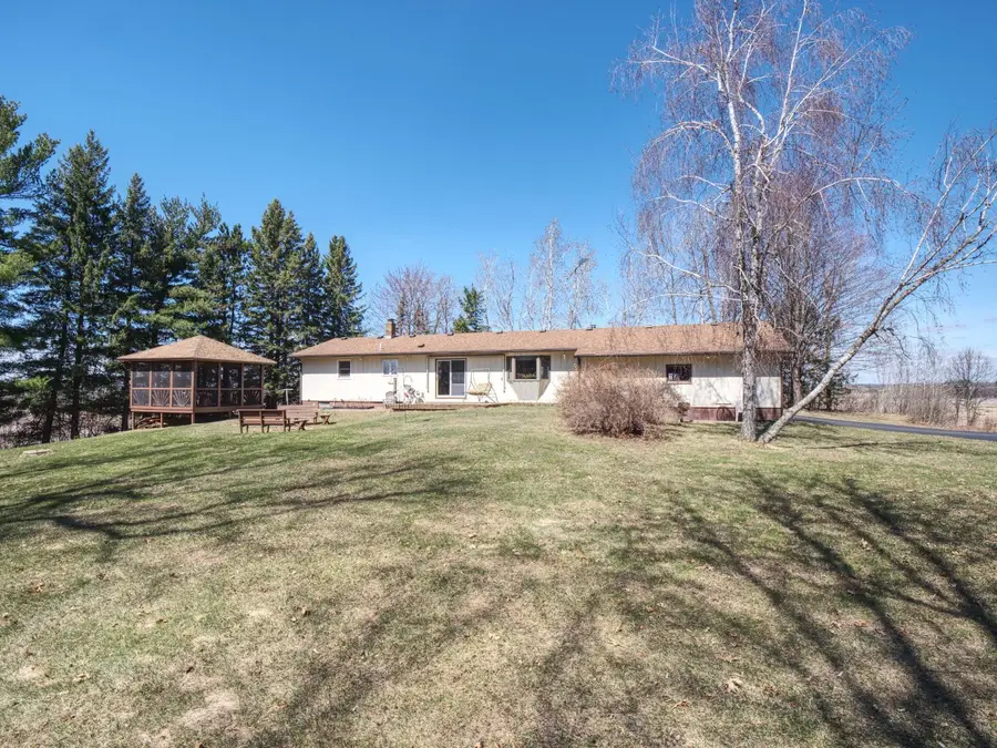 8439 W Folsom Street, Eau Claire, WI 54703 - #3