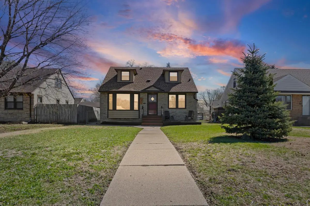 5521 30th Avenue S, Minneapolis, MN 55417 - #1