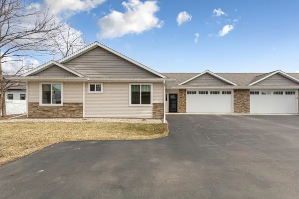 3072 Prairie Rose Drive, Mankato, MN 56001
