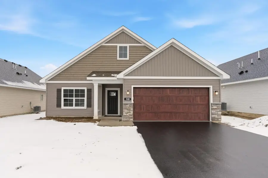 1423 Victory Lane Ne, Isanti, MN 55040 - #2