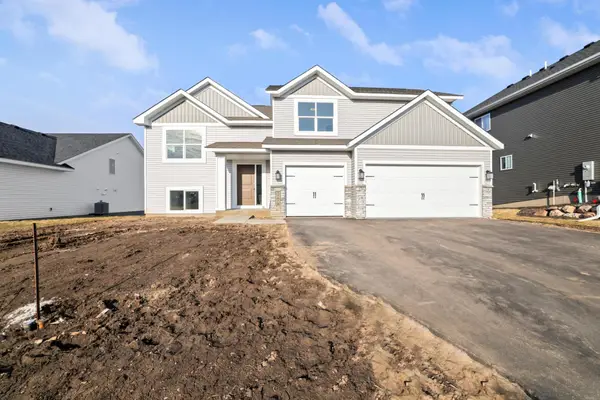 17679 Empire Trail, Lakeville, MN 55044