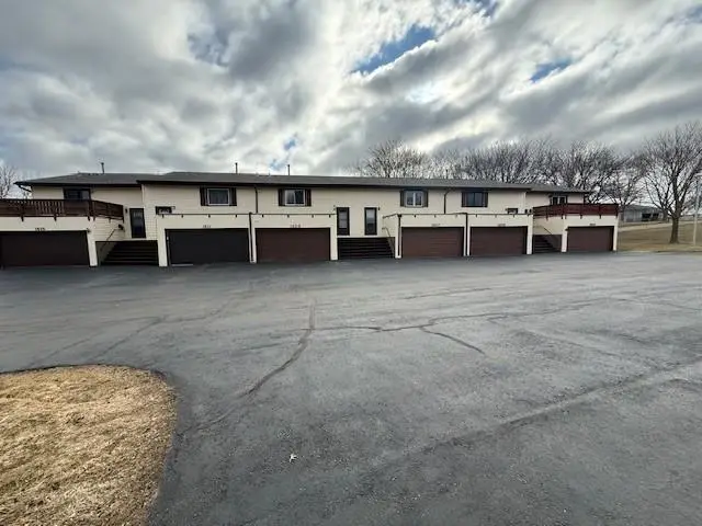 1609 Keystone Drive, Albert Lea, MN 56007 - #2